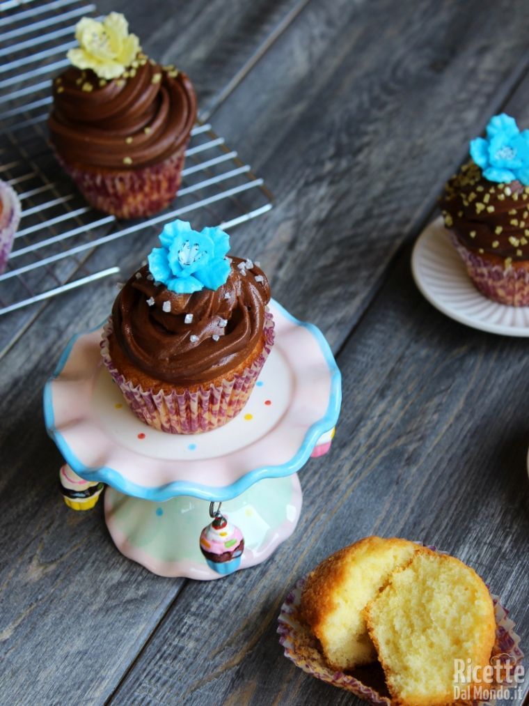 Cupcakes, ricetta originale RicetteDalMondo.it Cupcakes, ricetta originale RicetteDalMondo.it