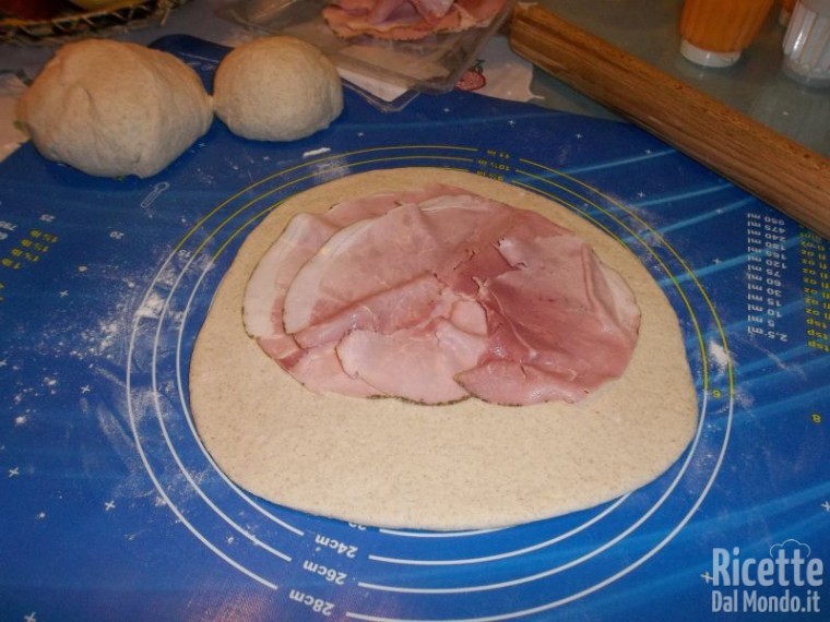 Calzoni con Farina Mista