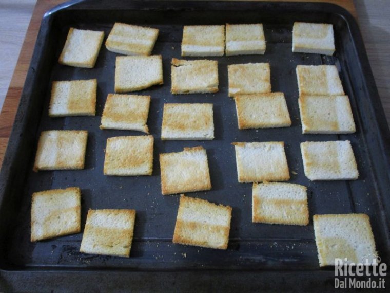 Crostini con mousse al salmone 3