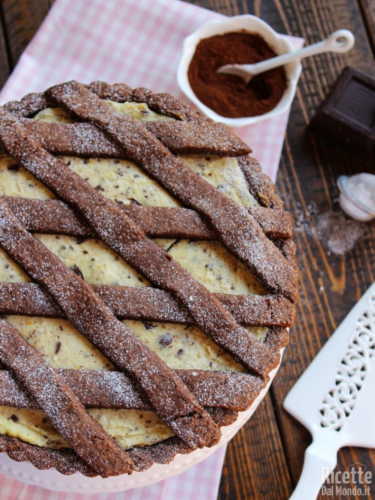 Crostata di ricotta e cioccolato in scaglie