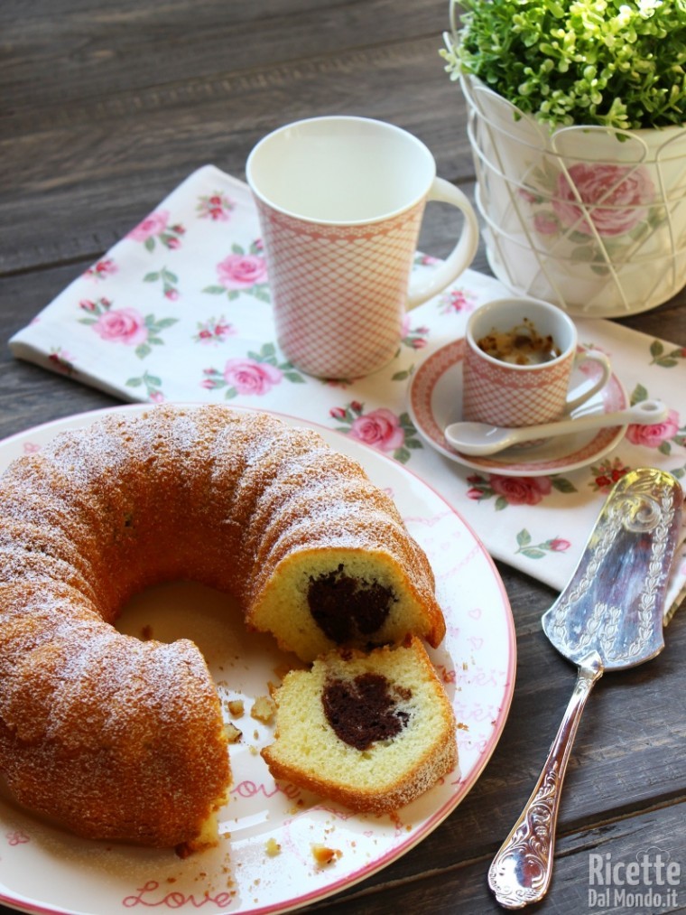 Ricetta della Ciambella all'acqua marmorizzata