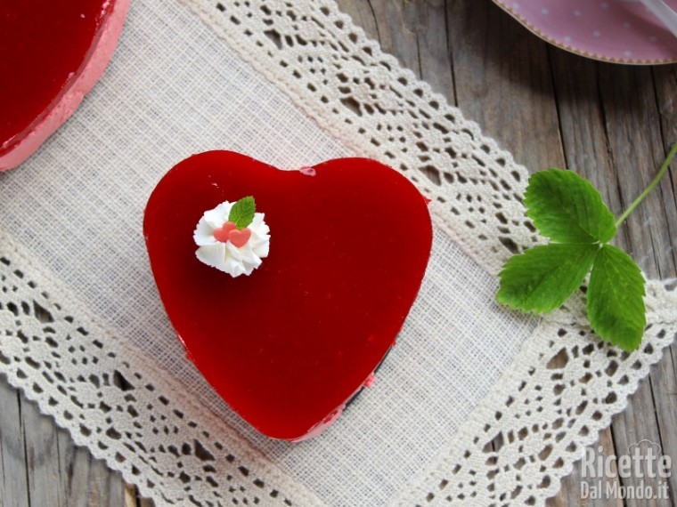 Ricetta cuori di mousse ai lamponi