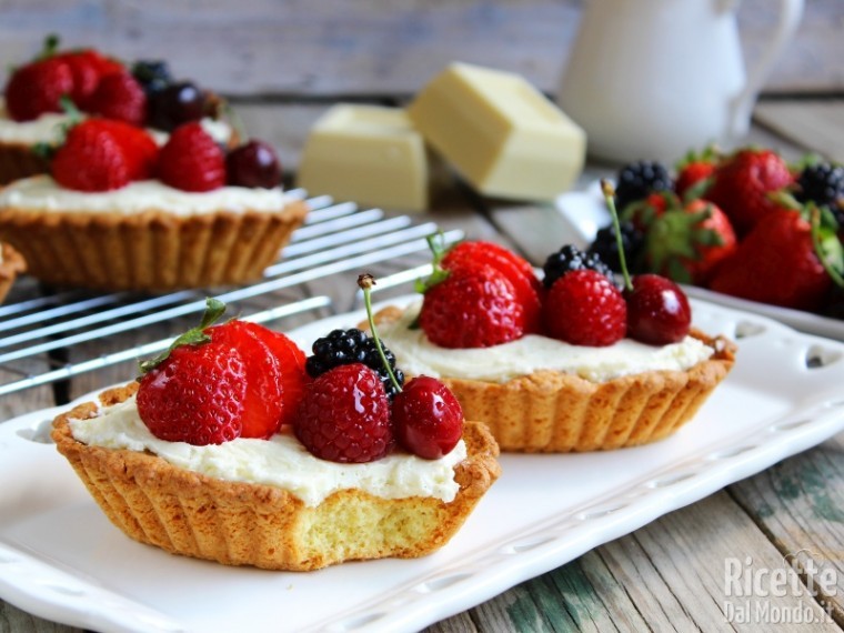 Come fare le crostatine con mousse al cioccolato bianco