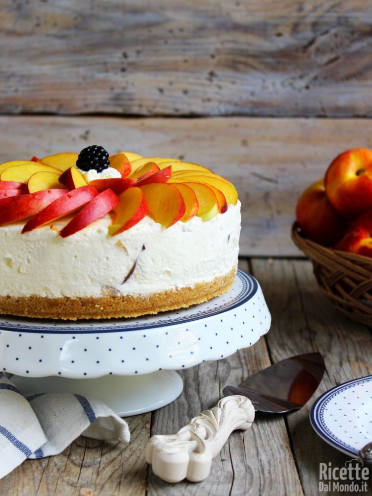 cheesecake alle pesche e yogurt veloce