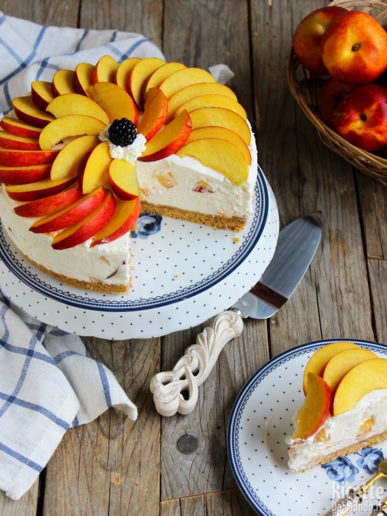 cheesecake alle pesche e yogurt semplice e veloce
