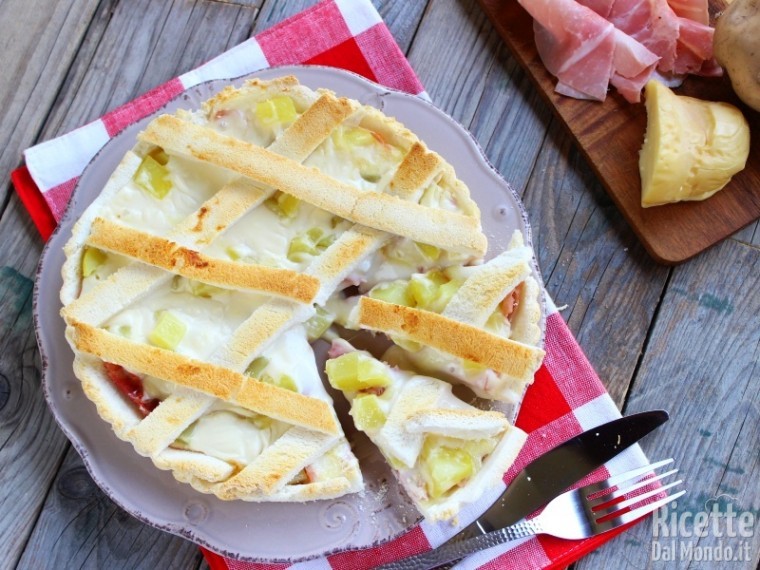 Crostata Salata Di Pancarre Ricettedalmondo It