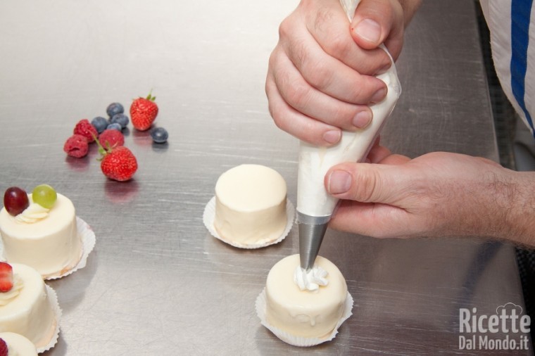 Come usare la sac a poche - come riempirla