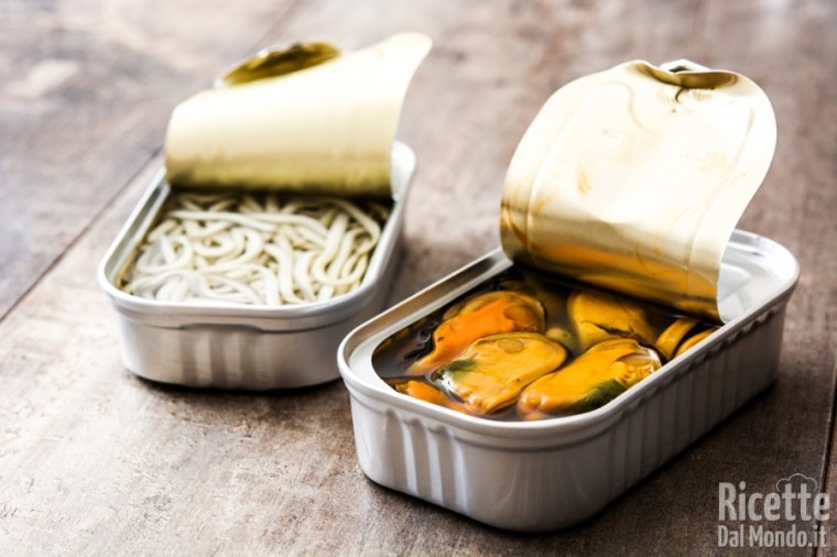 Si possono consumare i cibi scaduti? Prodotti in scatola