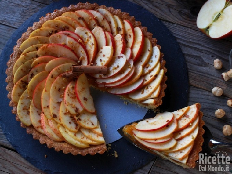 Ricetta della crostata di mele classica