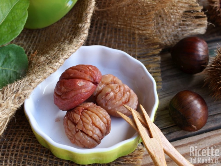 Ricetta delle castagne bollite