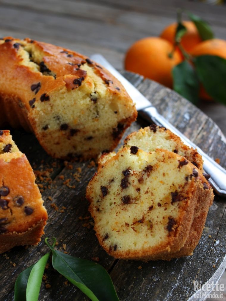 Ciambella all'acqua e arancia senza uova