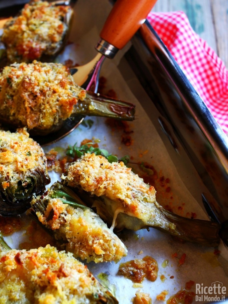 Carciofi al forno gratinati con cuore filante