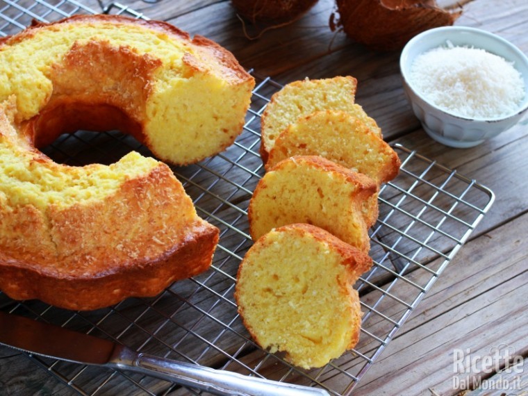 Ricetta ciambella al cocco