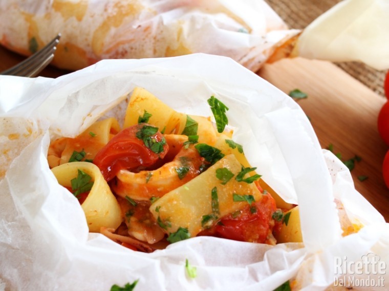 Ricetta calamarata al cartoccio