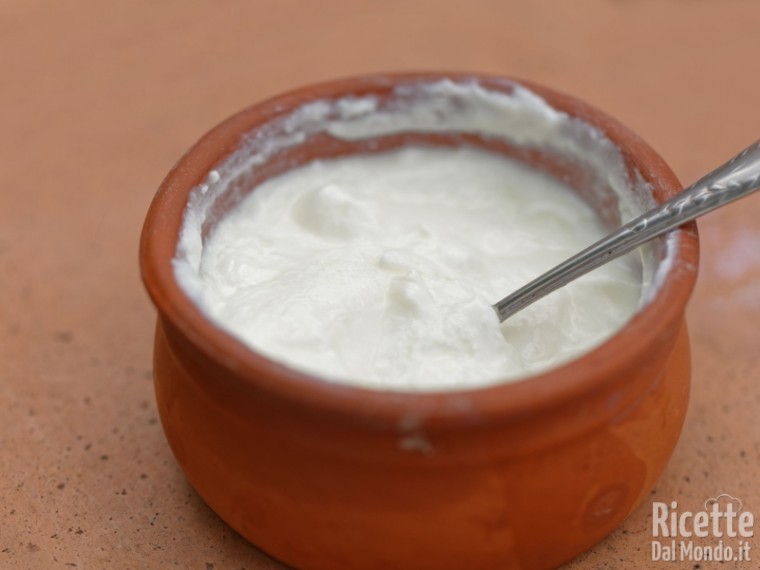 Come conservare i cibi nella terracotta