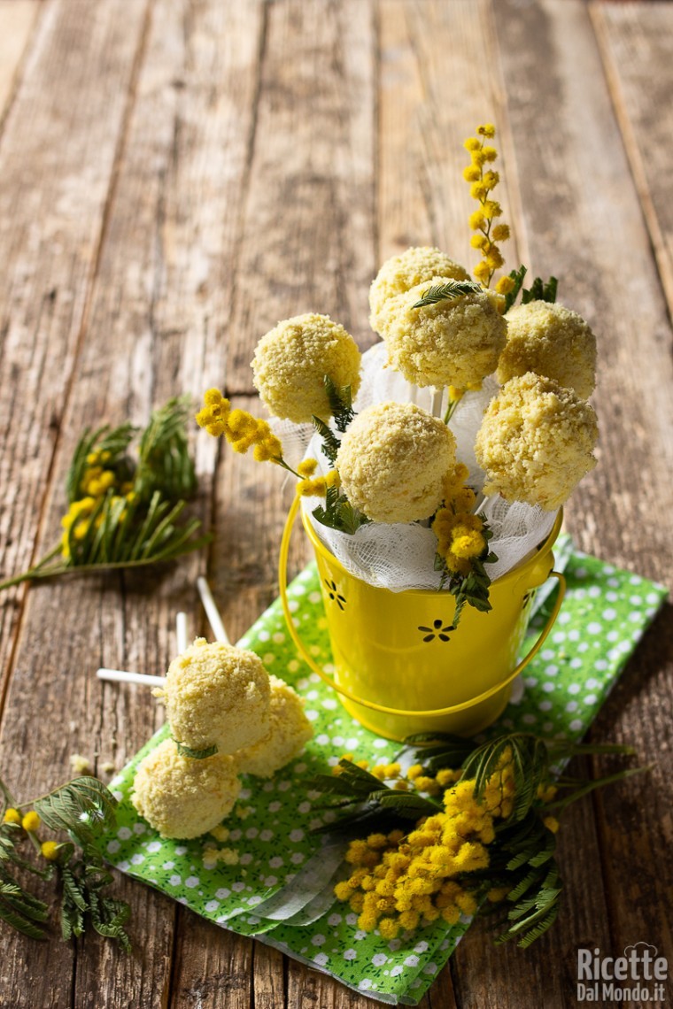 Ricetta cake pops mimosa