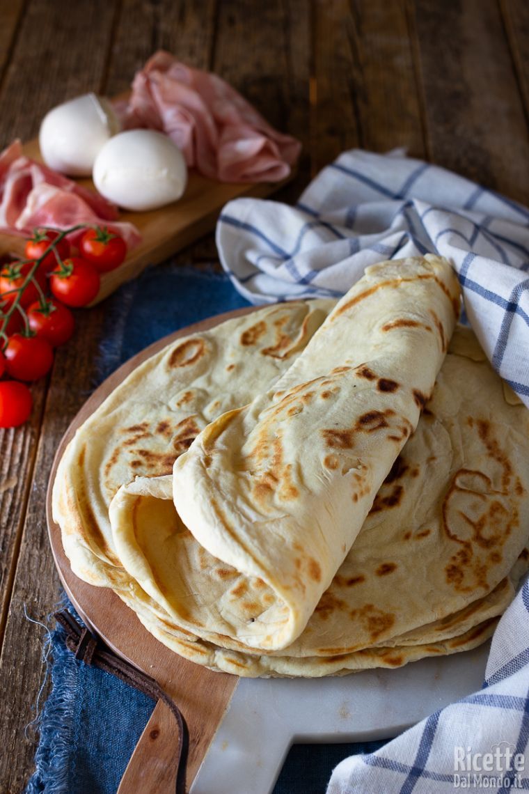 Come fare la crescia sfogliata