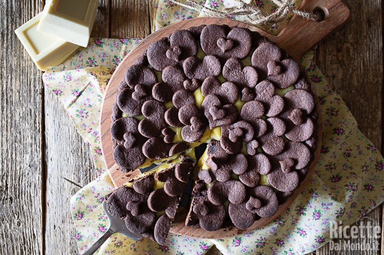 Crostata al cacao con crema al cioccolato bianco