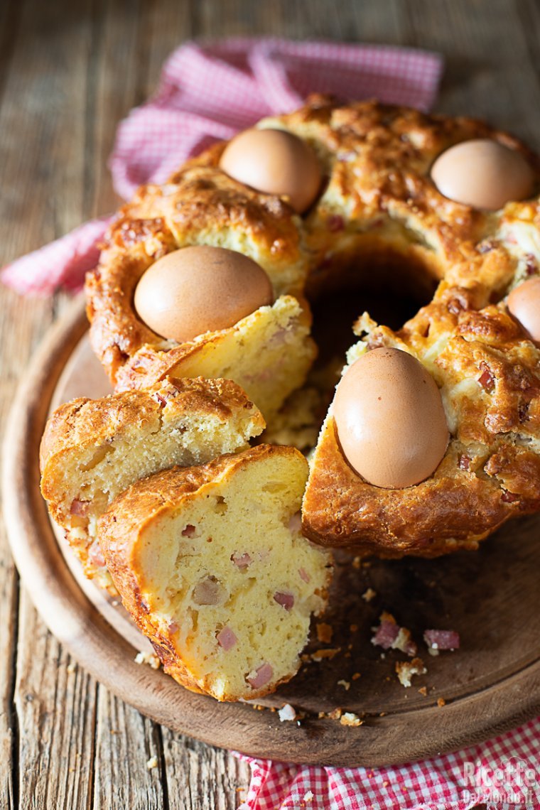 Ricetta casatiello napoletano senza lievitazione veloce