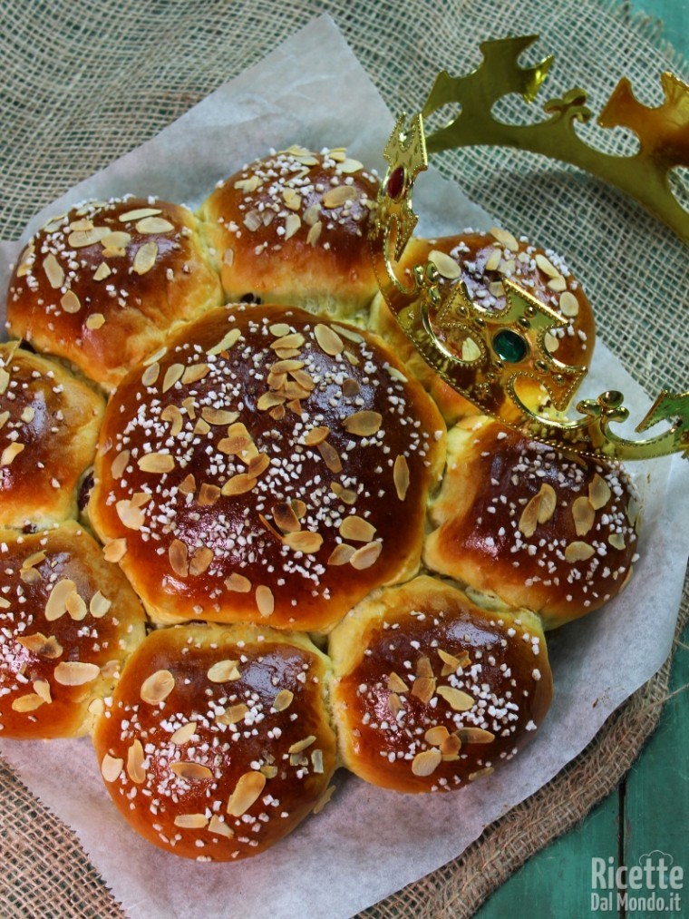 Dreikönigskuchen, fiore della befana