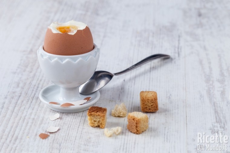 5 modi per cucinare le uova: alla coque