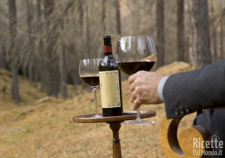 Ricetta La perfetta degustazione del vino: regole da seguire ed errori da evitare