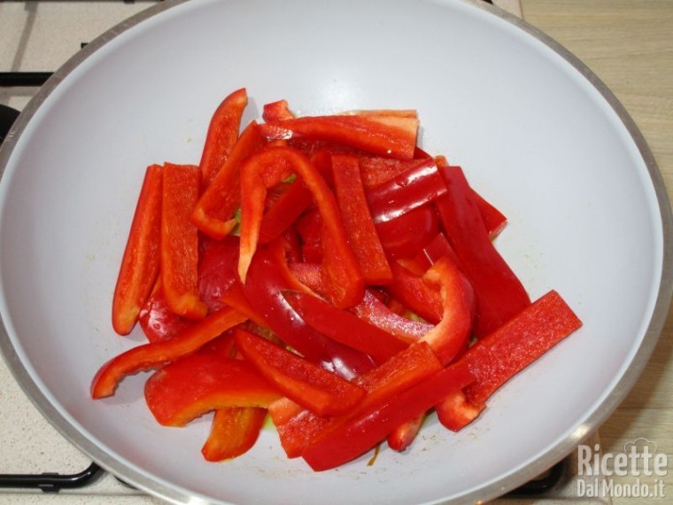Fusilli peperoni e tonno 4
