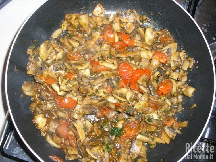 Ricetta Funghi Spadellati Sciuè Sciuè