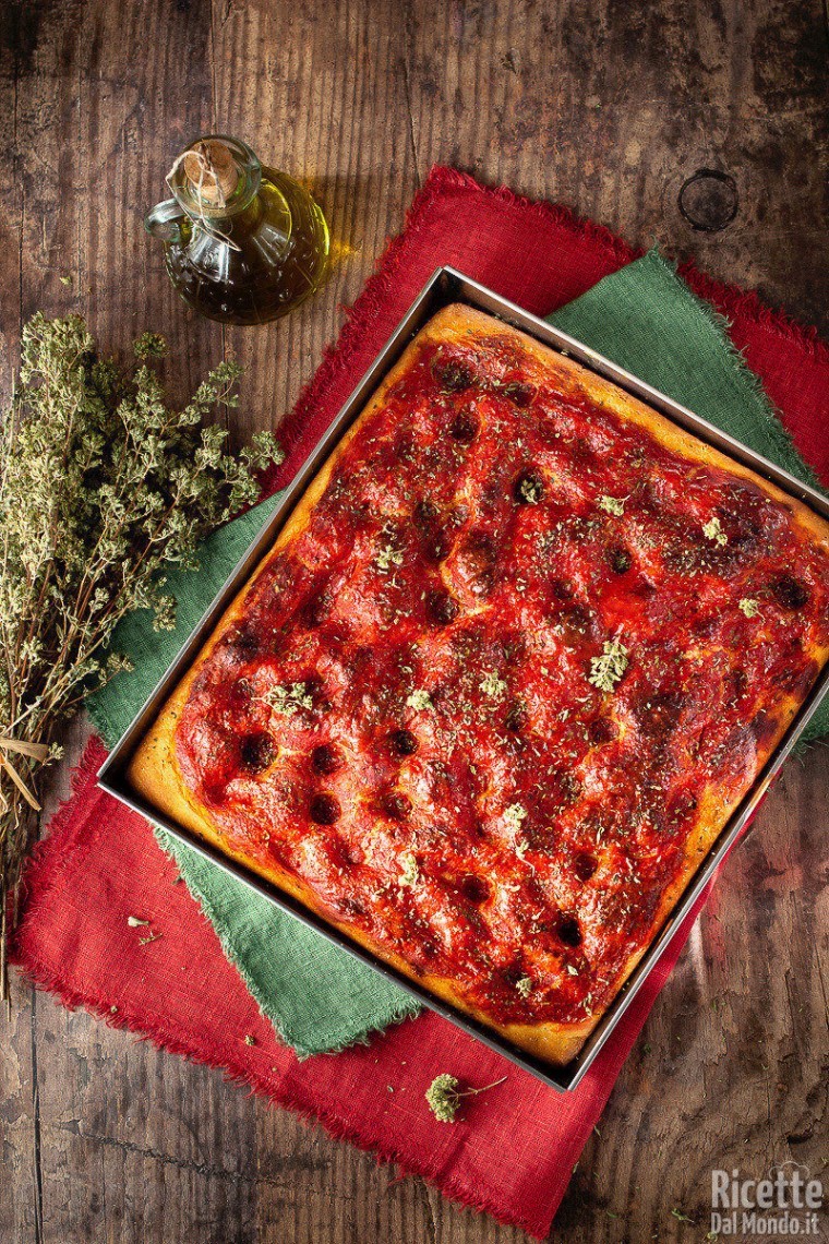 Ricetta focaccia al pomodoro soffice