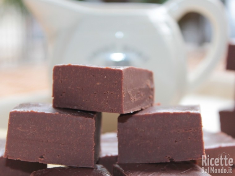 Ricetta fudge al cioccolato