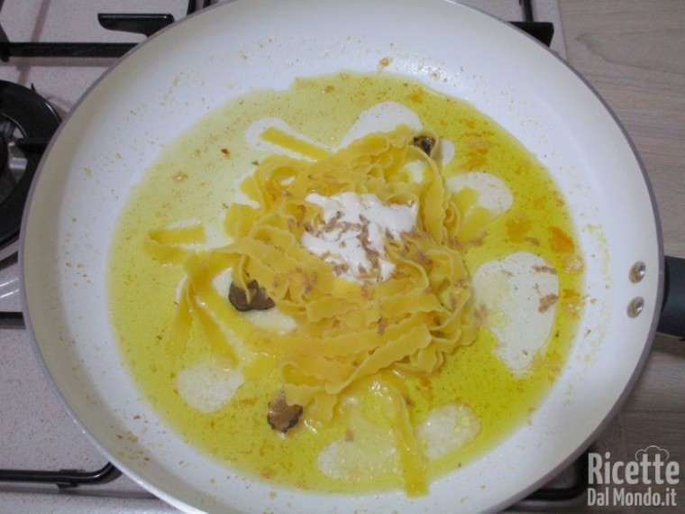 Fettuccine con il tartufo 5