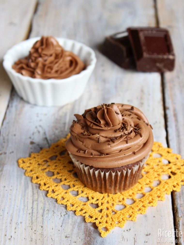 Come fare il frosting al cioccolato