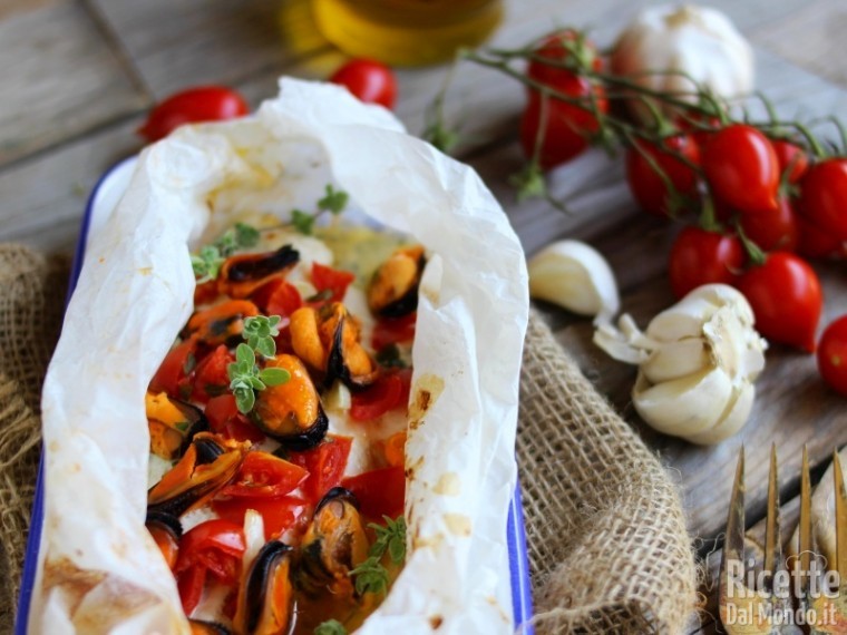 Ricetta filetto di orata al cartoccio con le cozze