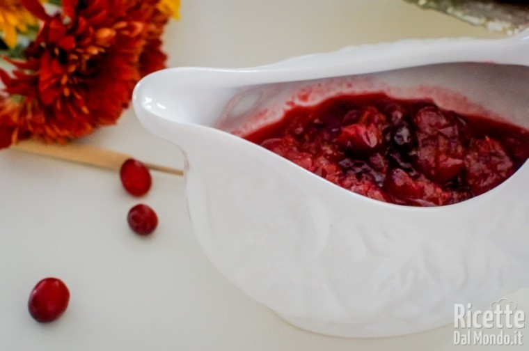 Festa del ringraziamento: salsa di mirtilli rossi