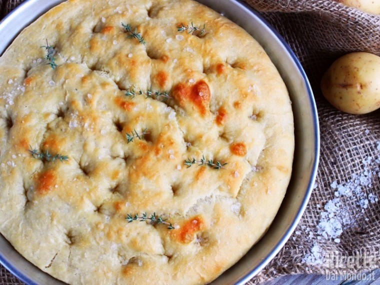Ricetta focaccia di patate sofficissima