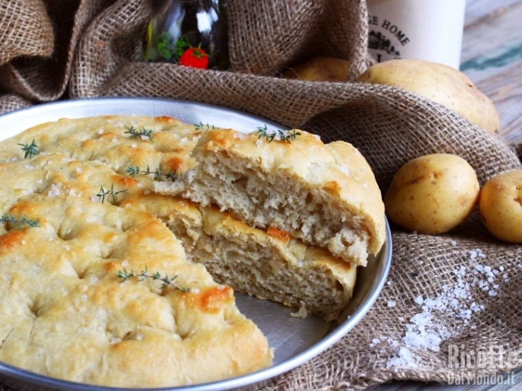 Come fare la focaccia di patate