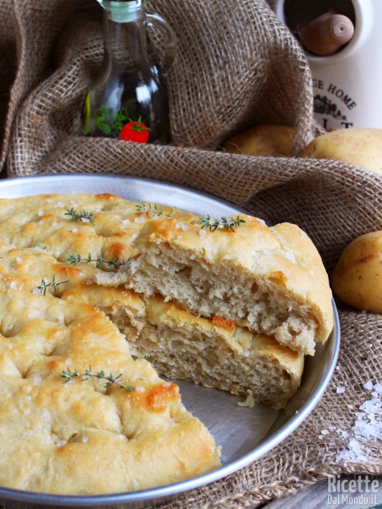 Focaccia di patate fatta in casa