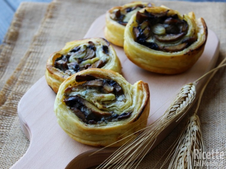 Ricetta girelle di sfoglia ai funghi