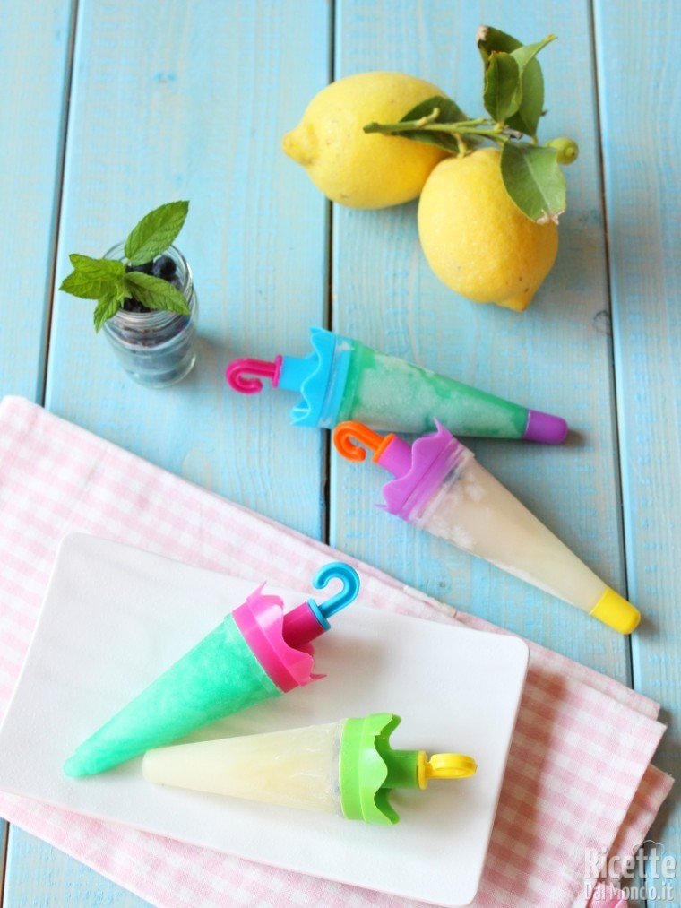Come fare i ghiaccioli alla menta e al limone