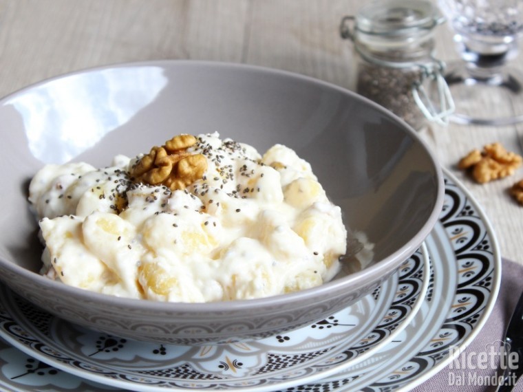 Ricetta gnocchi con fontina e noci