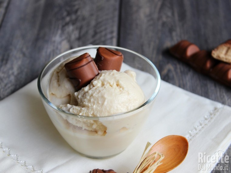 Gelato al Kinder Bueno fatto in casa