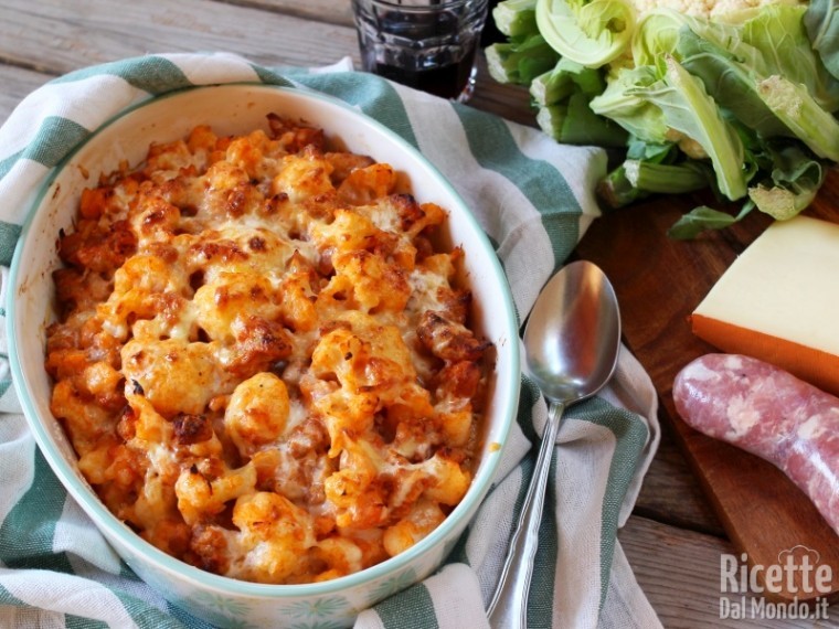 Ricetta gratin di cavolfiore e salsiccia