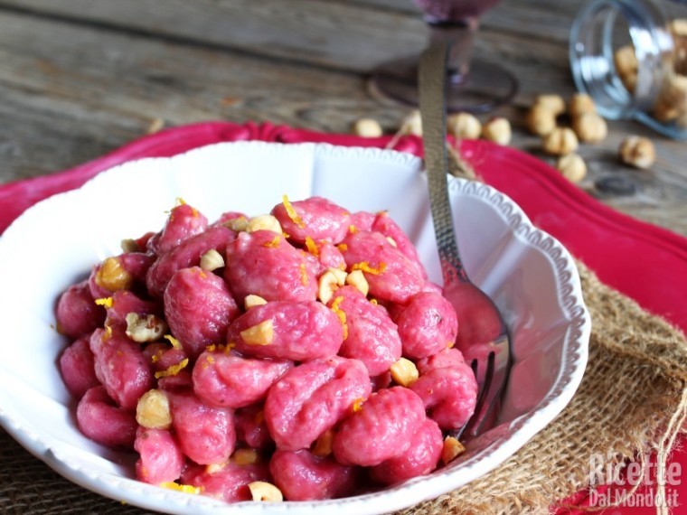 Ricetta gnocchi di barbabietola e patate