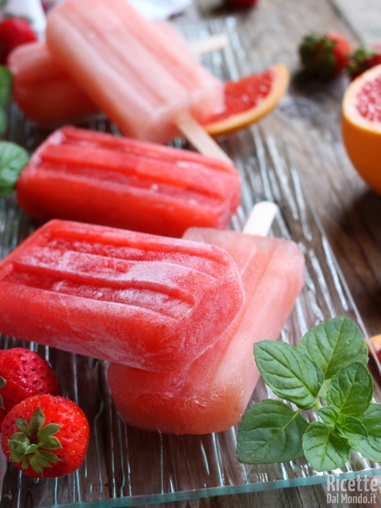 Come fare i ghiaccioli alla frutta per bambini