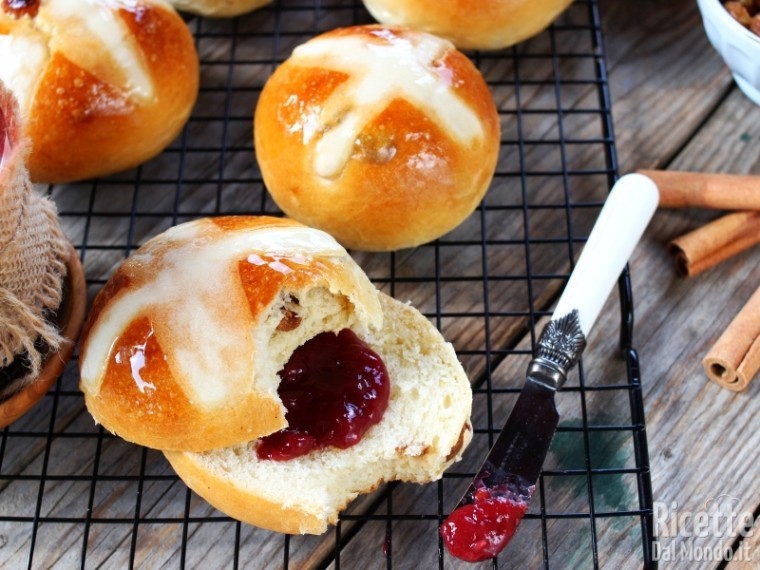 Ricetta hot cross buns
