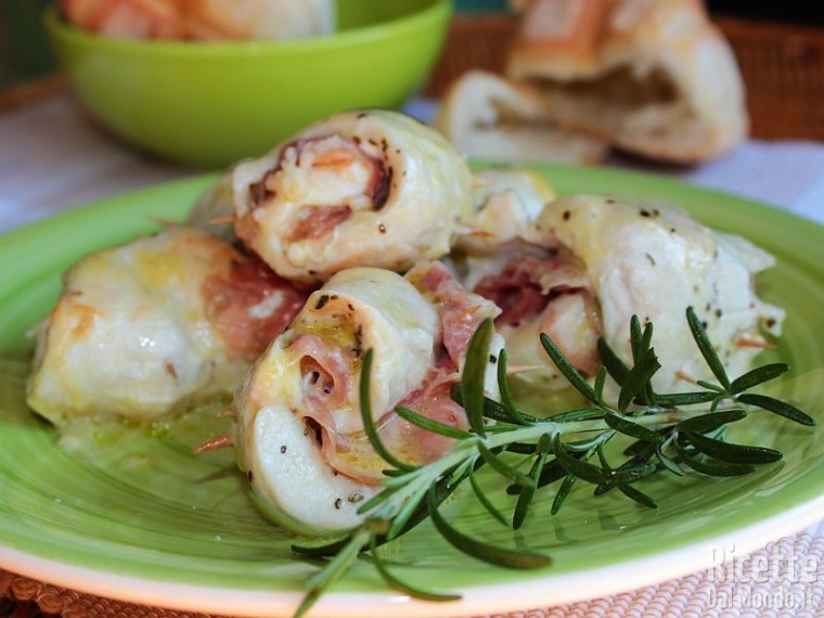 Come fare gli involtini di pollo in padella
