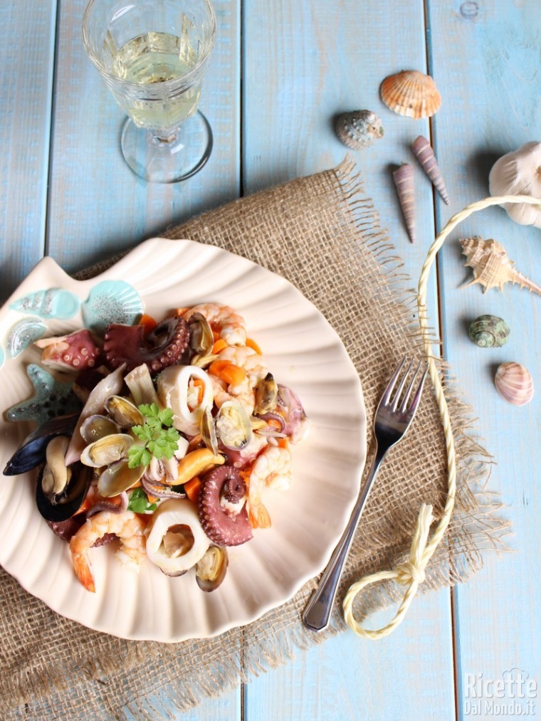 Come fare l'insalata di mare