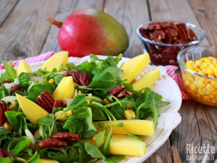 Come fare l'insalata di rucola e mango