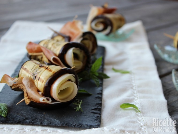 Involtini di melanzane freddi estivi