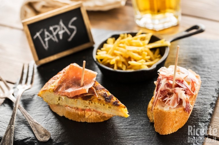 I piatti da provare in Spagna: le tapas